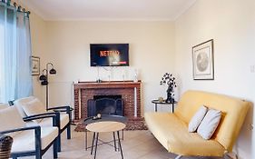A&D Cottage House By A&D Properties